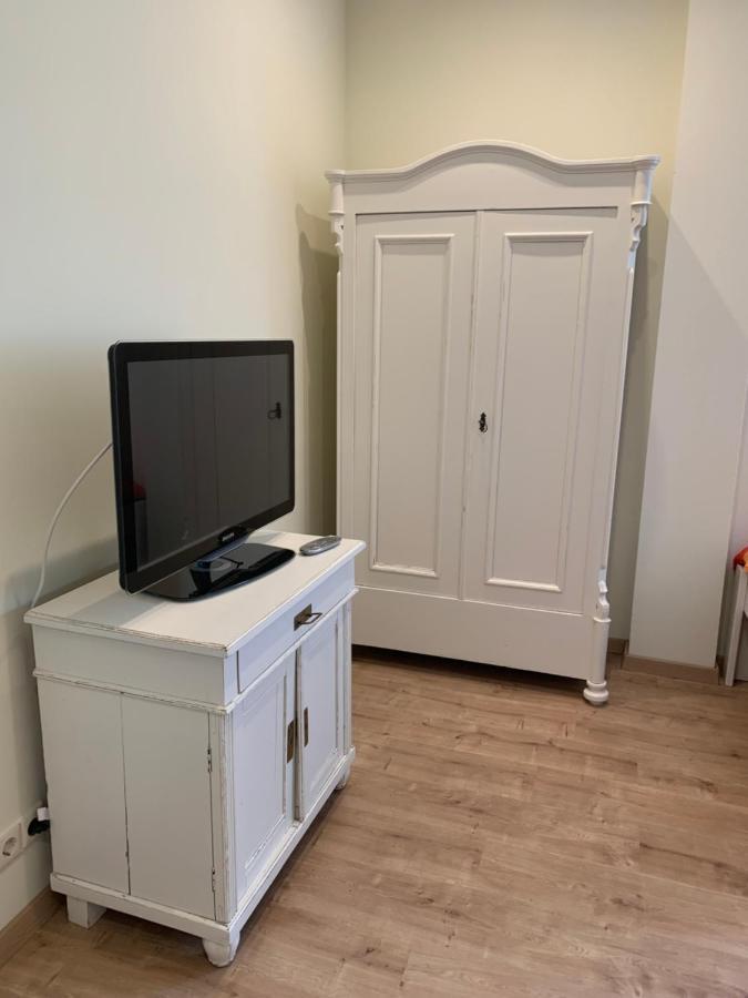Die Senfbude - Wunderschoene Apartments Fuer 4 Personen Mit Terrasse & Stellplatz Leipzig Extérieur photo
